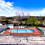 Evergreen Inn