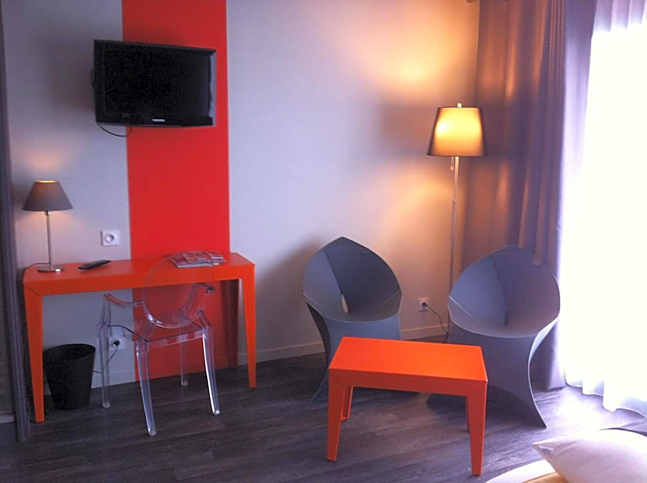 Golf Hotel Colvert - Room Service Disponible