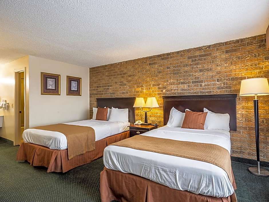 Days Inn by Wyndham Batesville AR