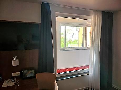Single Room - Disability Access