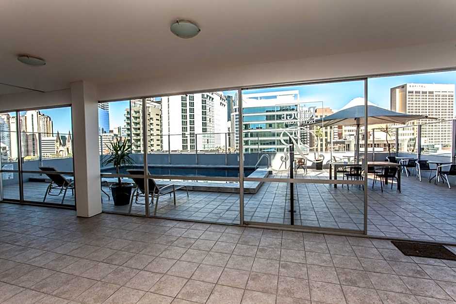 Ridge Apartment Hotel