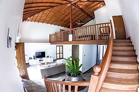 Deluxe Family Suite
