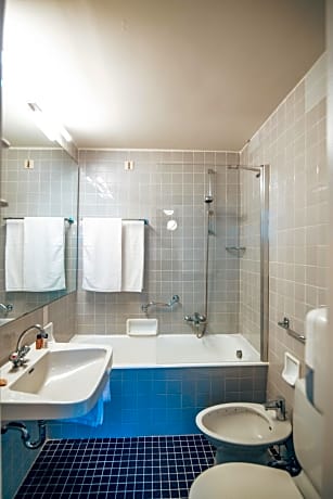 Small Room with Shared Bathroom