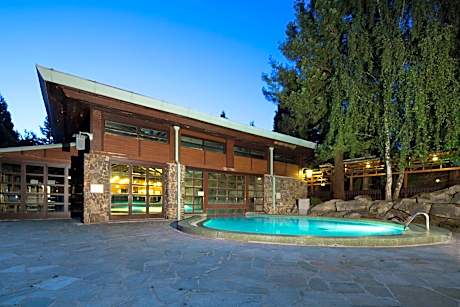 Disney Sequoia Lodge