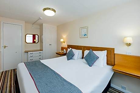 Triple Room with View