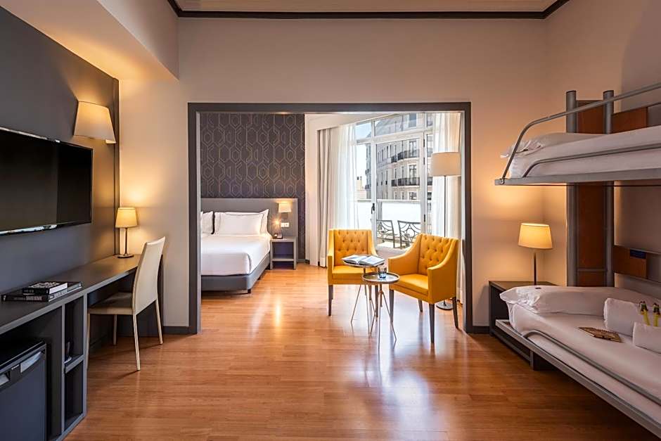 Hotel Madrid Plaza España Affiliated by Meliá