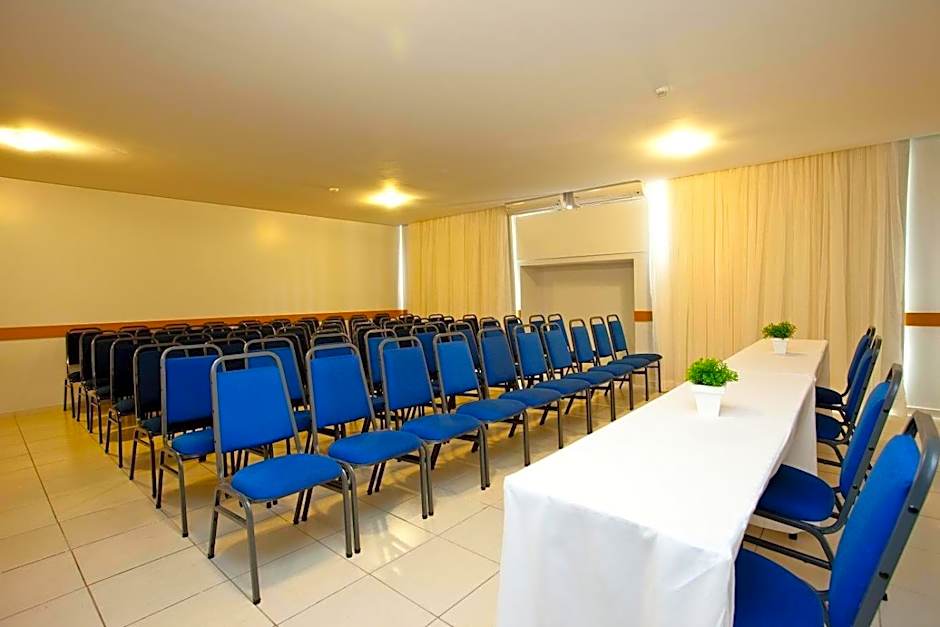 America Towers Hotel