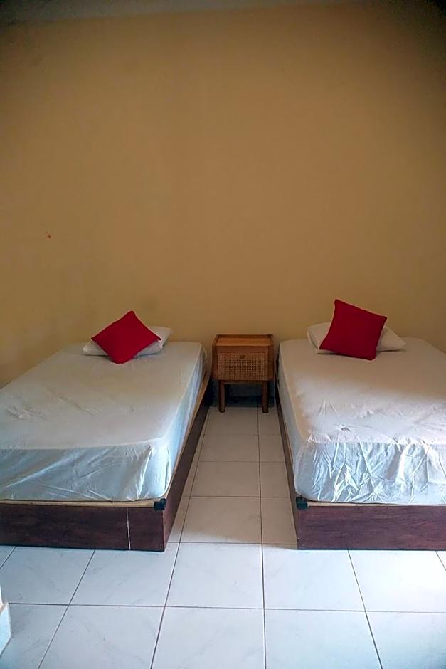 Photo 1 of 7 of Bed in 8-Bed Mixed Dormitory Room
