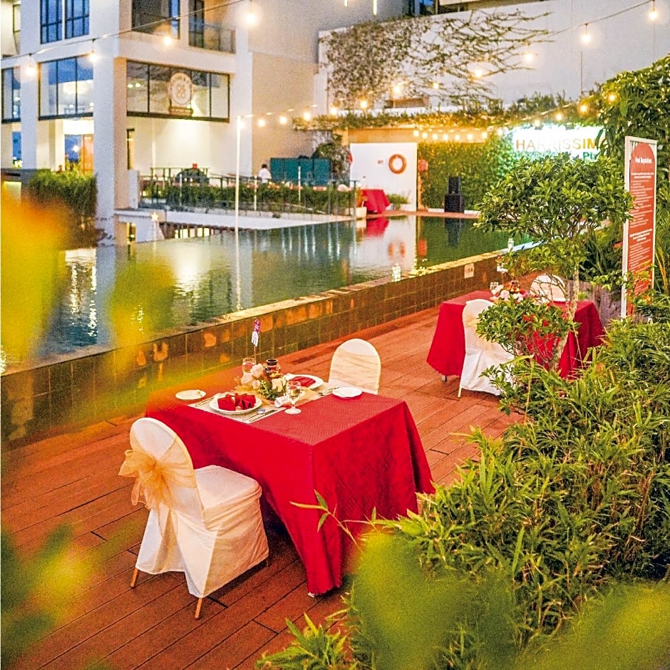 Harris Hotel Batam Center