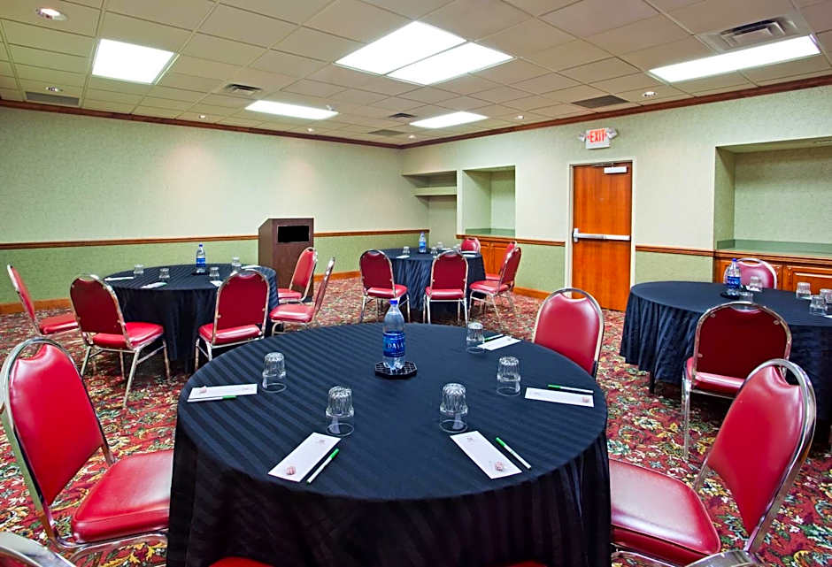 Holiday Inn Cincinnati-Eastgate By IHG
