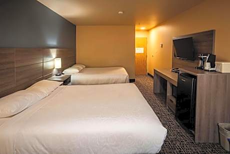 Ramada by Wyndham Cranbrook