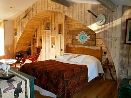 chambre d'hôte atypique "West little ranch" chambre amérindienne