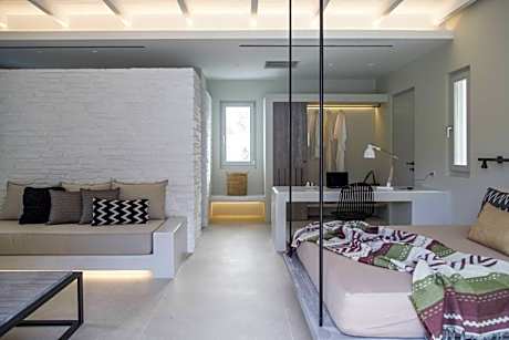 Design Suite Private Pool Sea View