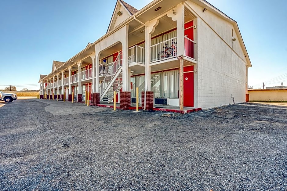 OYO Hotel Waco University Area / I-35