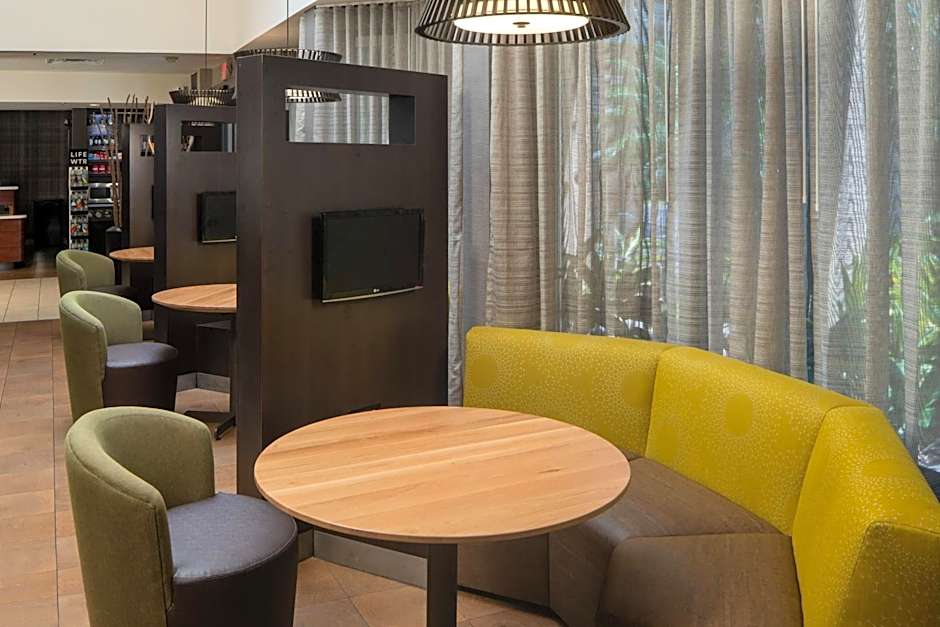 Courtyard by Marriott Jacksonville at the Mayo Clinic Campus/Beaches