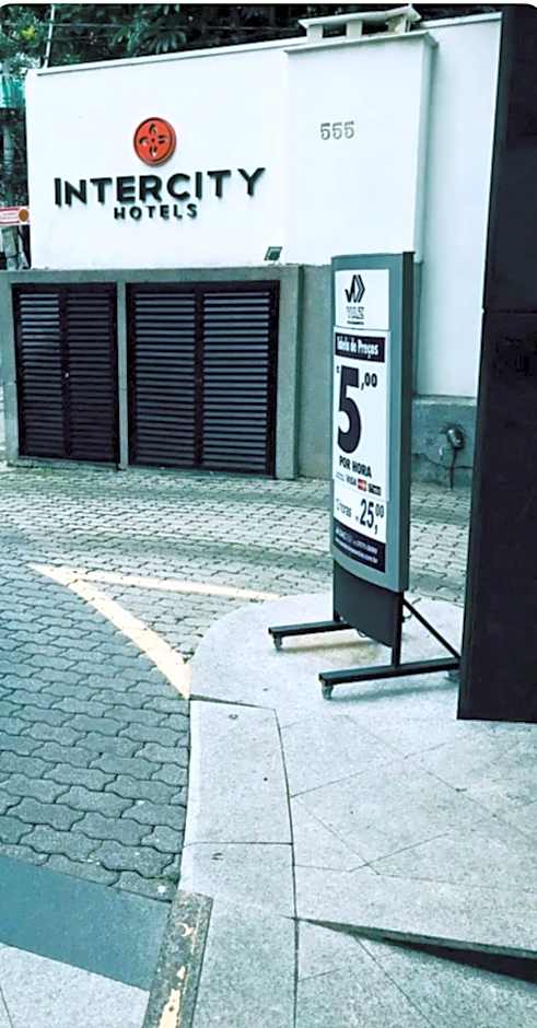 Apartamento dentro de Hotel jardins limpeza todo dia