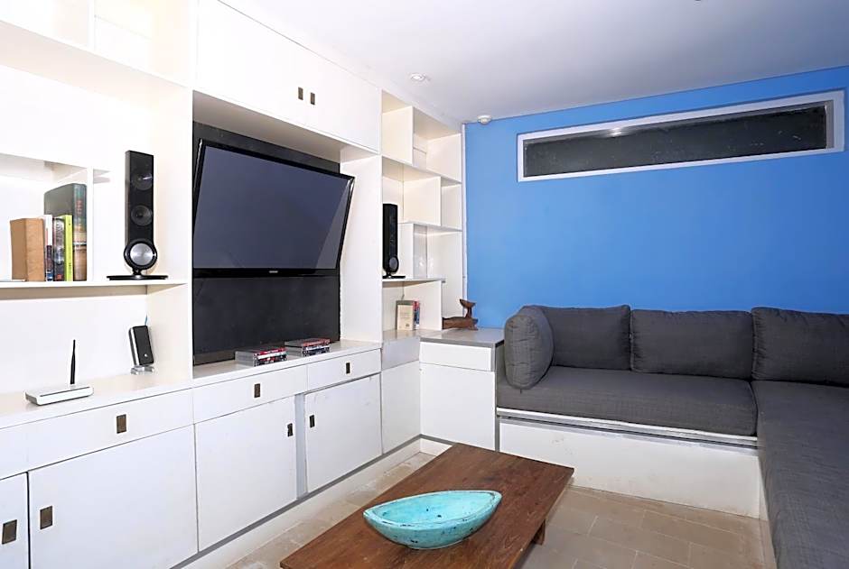 Bingin Beach House