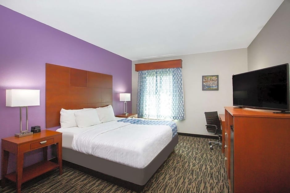 La Quinta Inn & Suites by Wyndham Tupelo