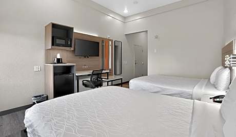 King Room - Disability Access - Non-Smoking