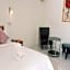 Hotel De Ratt Phuket
