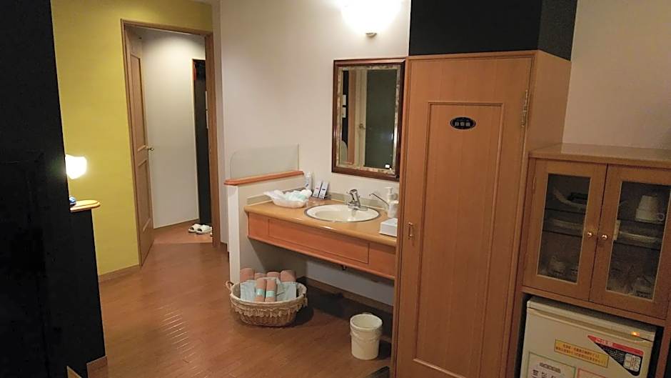 Hotel Essor (Adult Only)