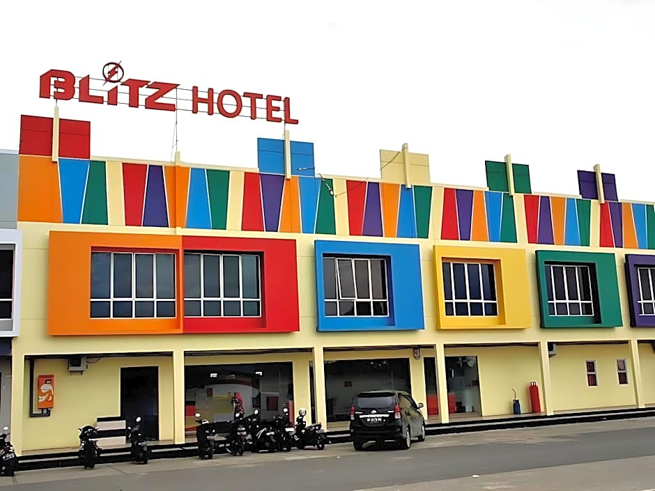 Blitz Hotel Tanjung Uncang