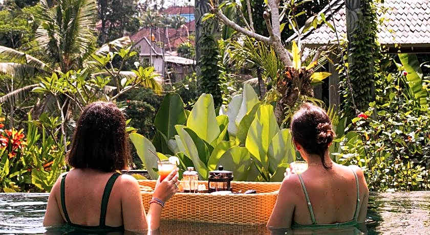 Capung Asri Eco Luxury Resort with Private Pool Villas