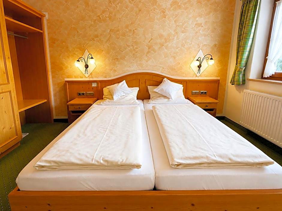 Hotel Schatten