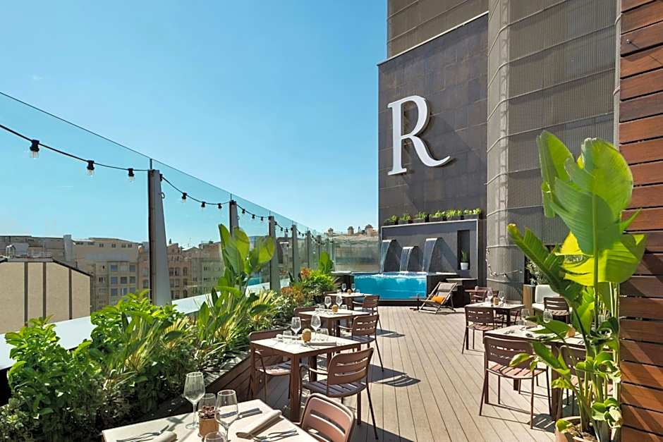 Renaissance by Marriott Barcelona Hotel