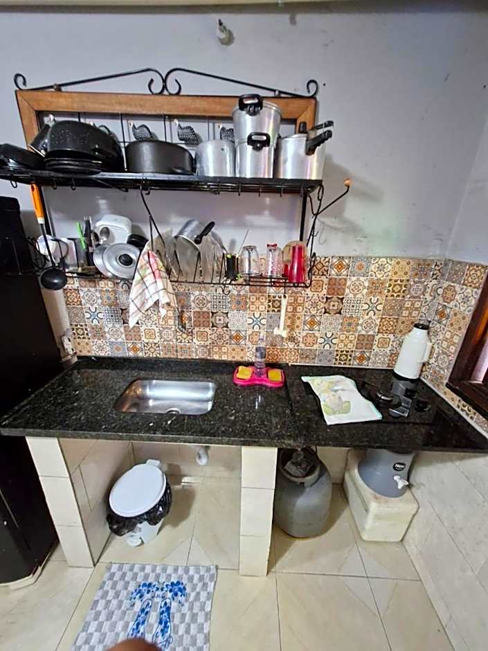 Kitnets com AR Condicionado na Praia