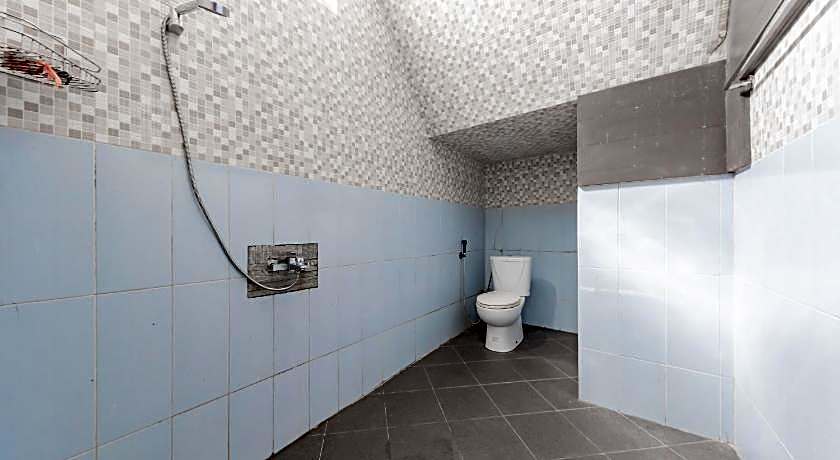 RedDoorz near GOR Sempaja Samarinda