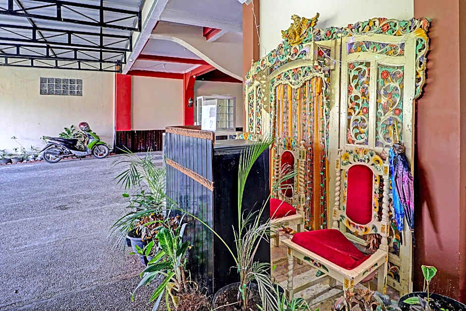 OYO Life 91480 Putridapisa Syariah