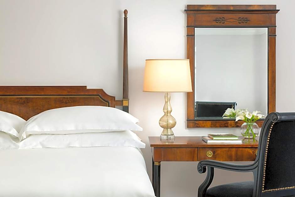 The Michelangelo Hotel