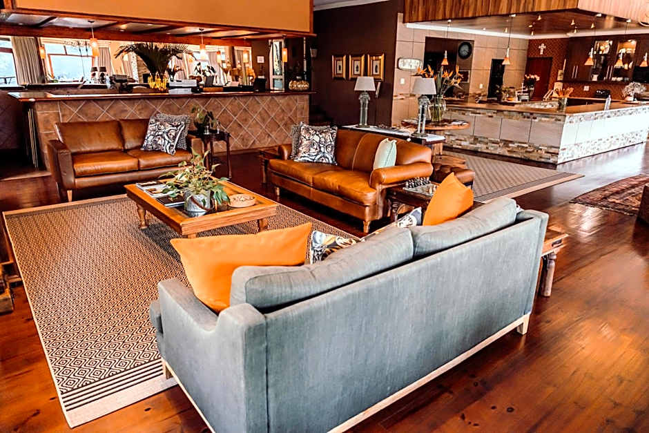 Bambuu Lakeside Lodge