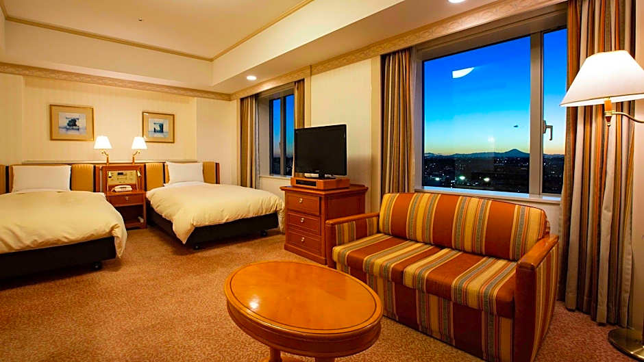 The Crest Hotel Kashiwa