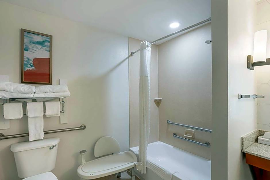 Comfort Suites Bloomsburg