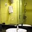 HI Arrifana Destination Hostel