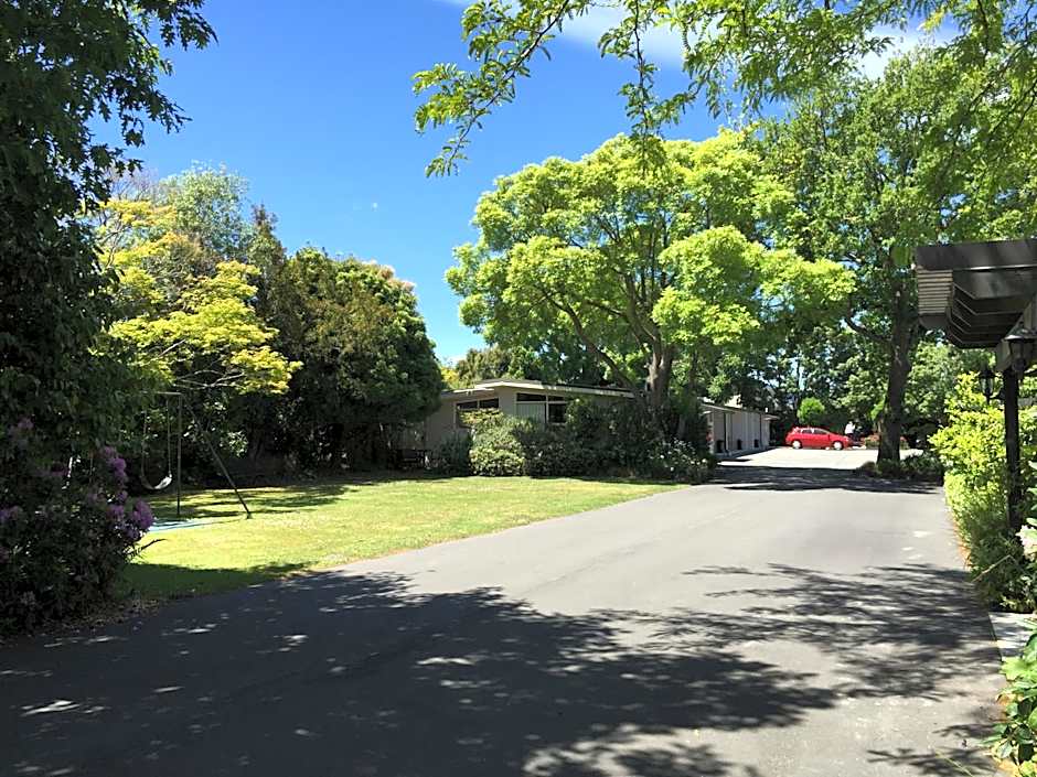 Ashleigh Court Motel