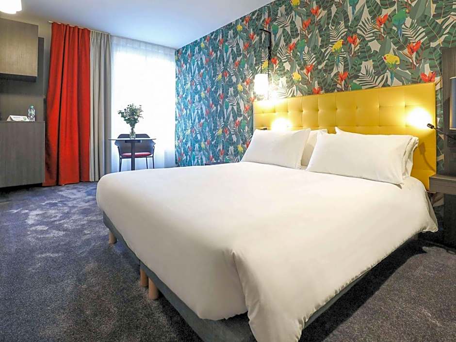 ibis Styles Puteaux Paris La Defense