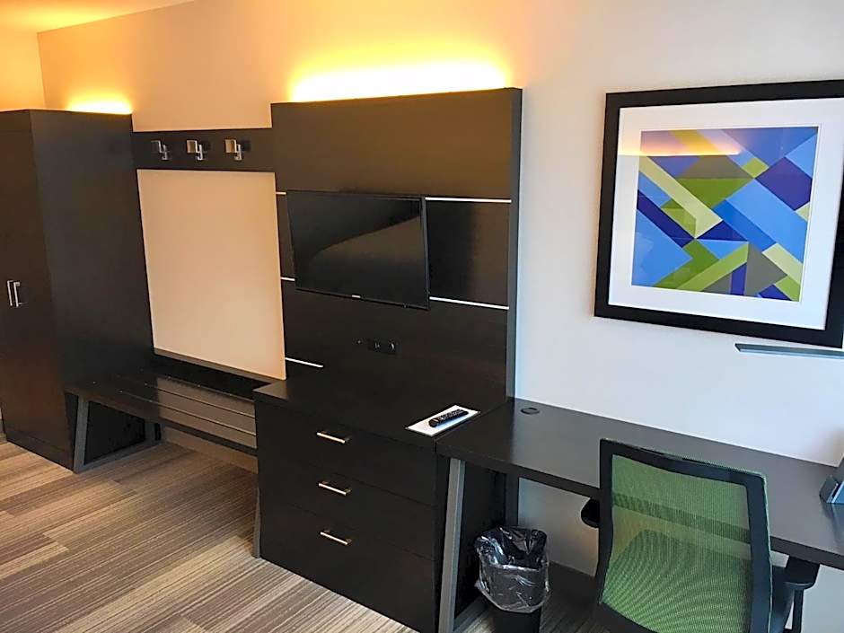 Holiday Inn Express Johnstown Hotel By IHG