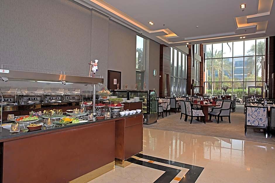Qaser Alhamra Hotel Riyadh