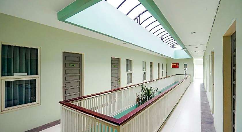 Ardhya Guesthouse Syariah