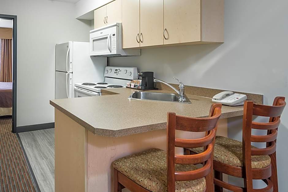 Super 8 by Wyndham Grande Prairie