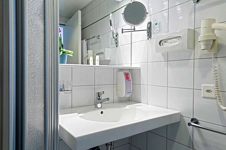 Hotel Conti Dietikon