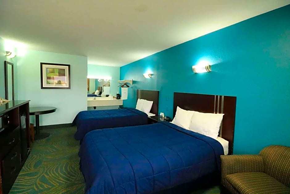 Travelodge by Wyndham Parkersburg