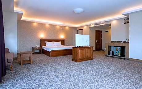 King Suite with Balcony