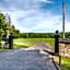 Gadgirth Estate Lodges