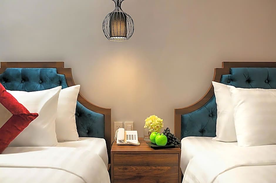 Sonata Premier Hotel & Spa