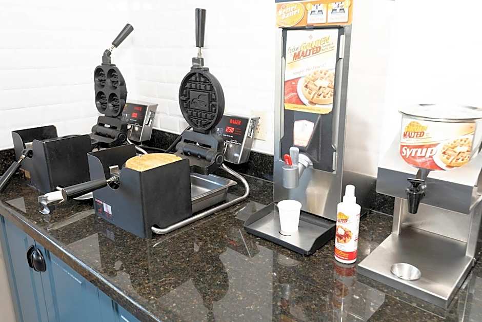 Country Inn & Suites by Radisson, Harrisburg - Hershey West, PA