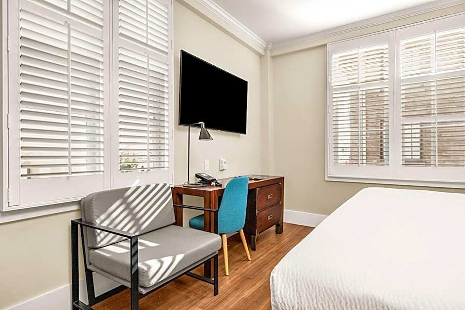 Hotel Petaluma, Tapestry Collection by Hilton